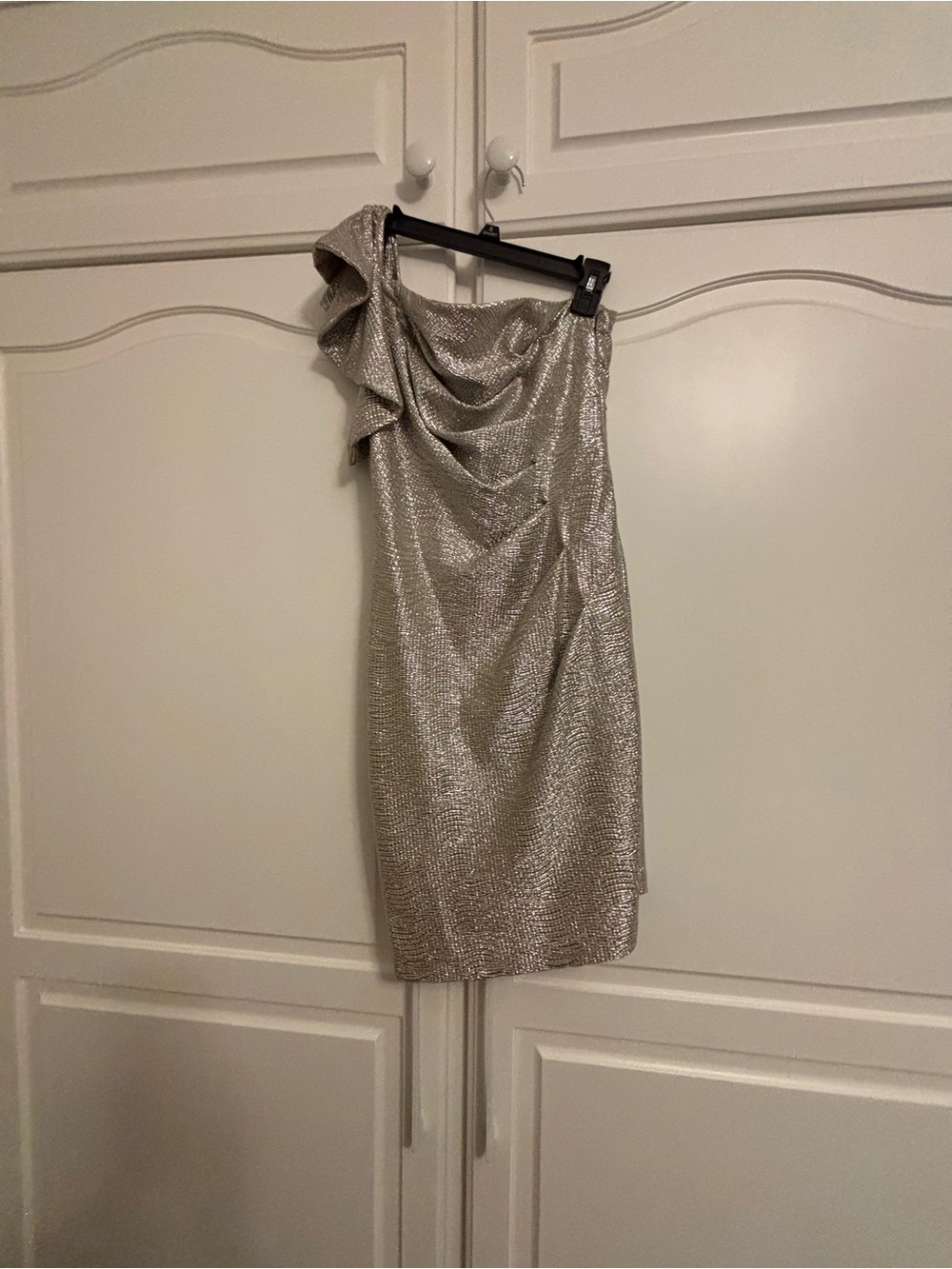 Adrianna Papell One-Shoulder Metallic Silver Cocktail Dress